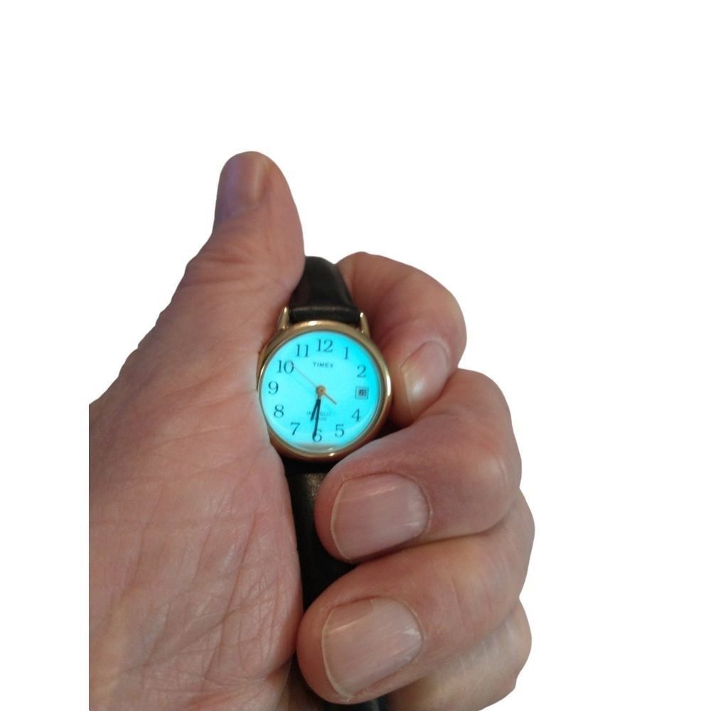Vintage Timex with Indiglo - Picture 2 of 8
